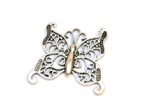 71775-1_privesek-tvar-motyl-rozmer-37x36x2mm-barva-starostribro